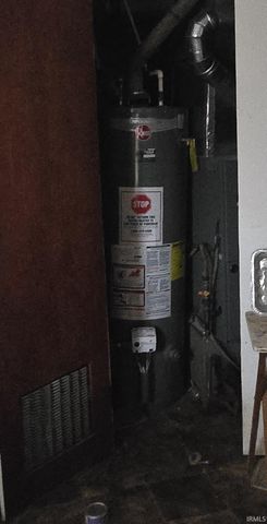 1862 Marshall Avenue, Evansville, IN 47714