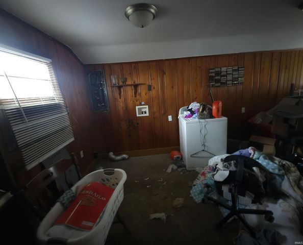 1862 Marshall Avenue, Evansville, IN 47714