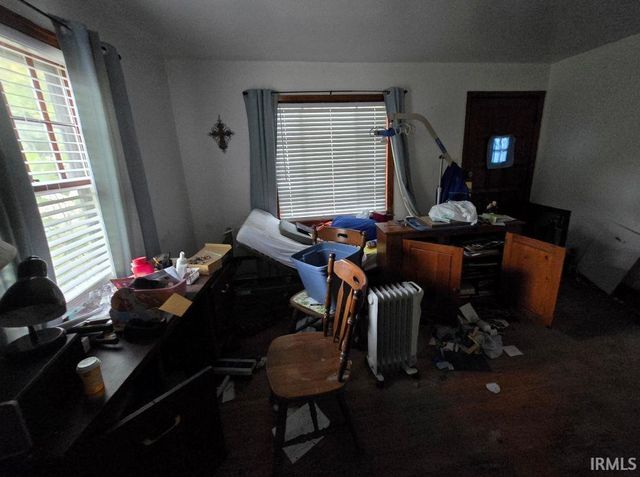 1862 Marshall Avenue, Evansville, IN 47714