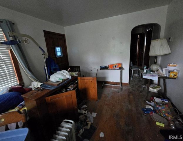 1862 Marshall Avenue, Evansville, IN 47714