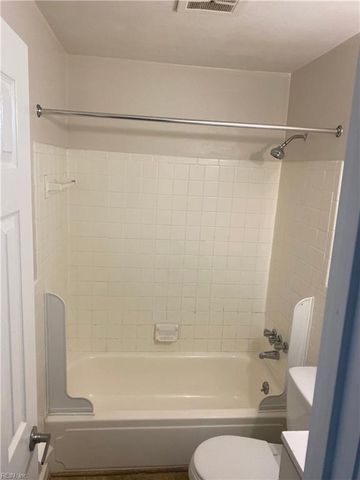 350 Fort Worth Ave Apt 7, Norfolk, VA 23505
