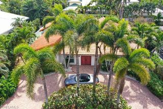 778 Broad CT S, Naples, FL 34102