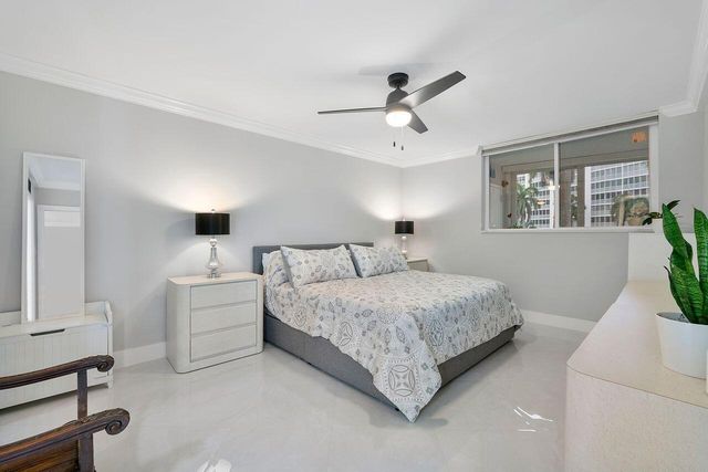 3300 S Ocean Boulevard 317-c, Highland Beach, FL 33487