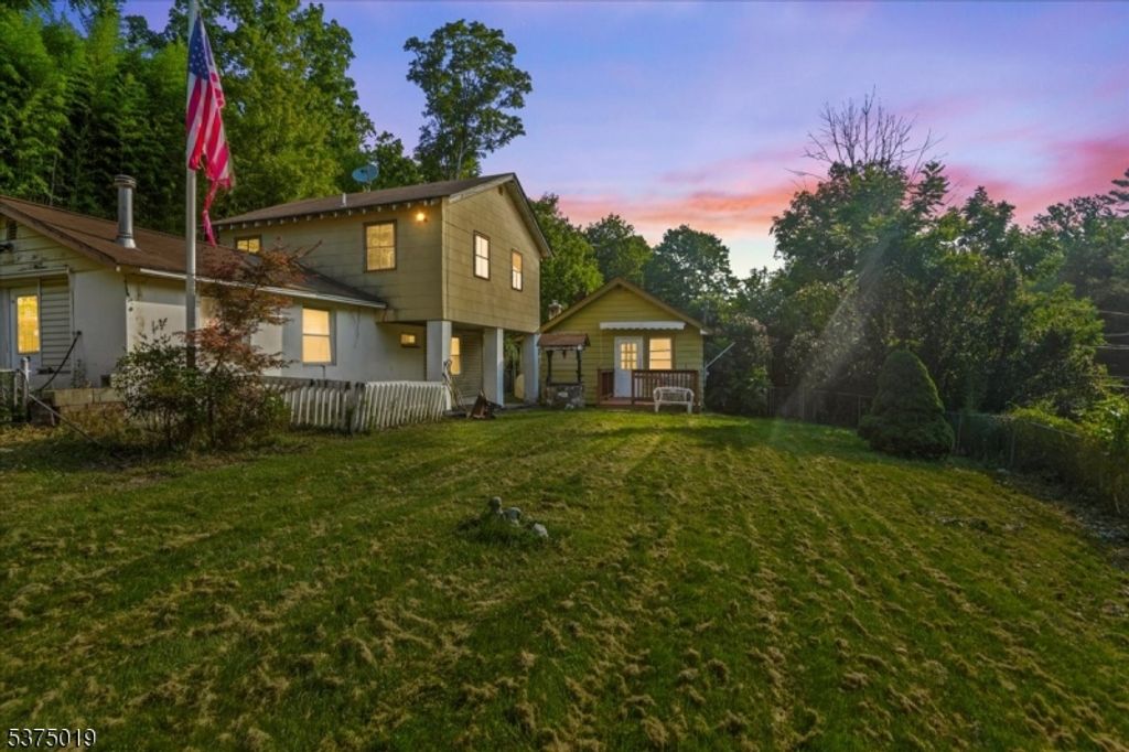 1606 Greenwood Lake Tpke, West Milford Twp., NJ 07421