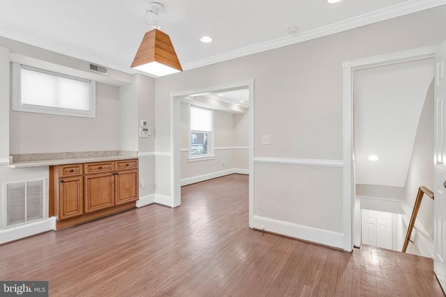 1264 PENN ST NE, Washington, DC 20002