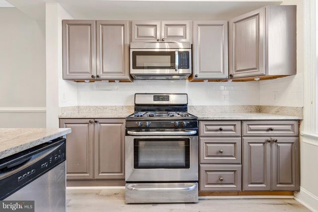 1264 PENN ST NE, Washington, DC 20002