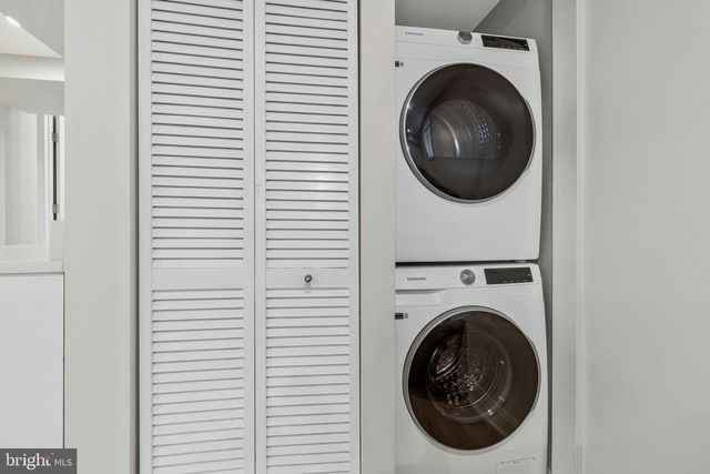 1264 PENN ST NE, Washington, DC 20002