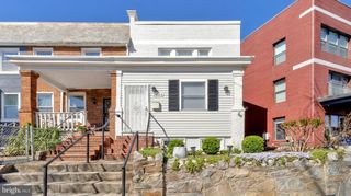 1264 PENN ST NE, Washington, DC 20002