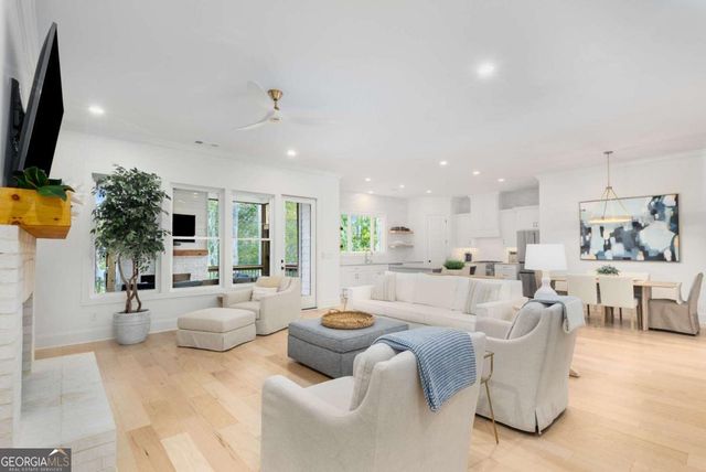 7150 Bluebird Cove, Gainesville, GA 30506