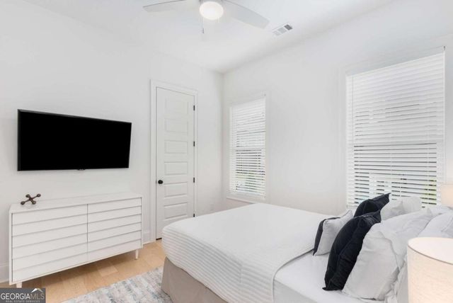 7150 Bluebird Cove, Gainesville, GA 30506