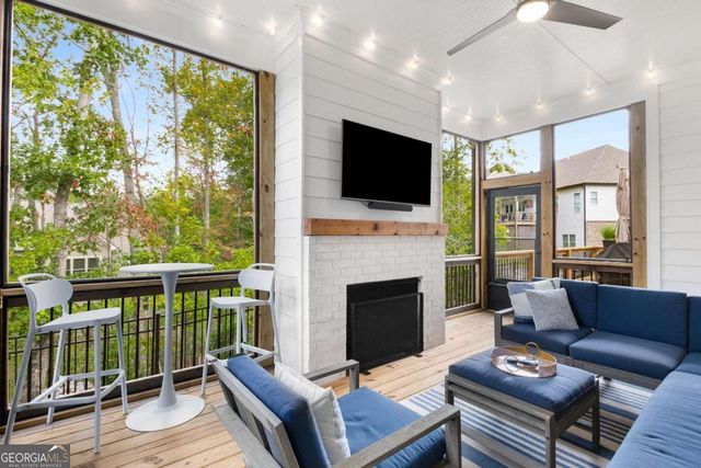 7150 Bluebird Cove, Gainesville, GA 30506