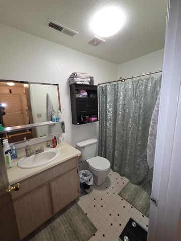 577 North St, Corning, CA 96021