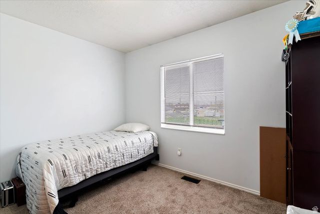 1254 W 725 N, Clinton, UT 84015