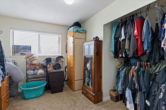 1254 W 725 N, Clinton, UT 84015