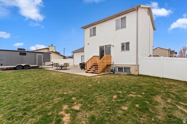 1254 W 725 N, Clinton, UT 84015