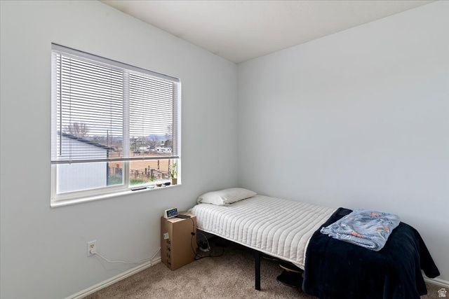 1254 W 725 N, Clinton, UT 84015