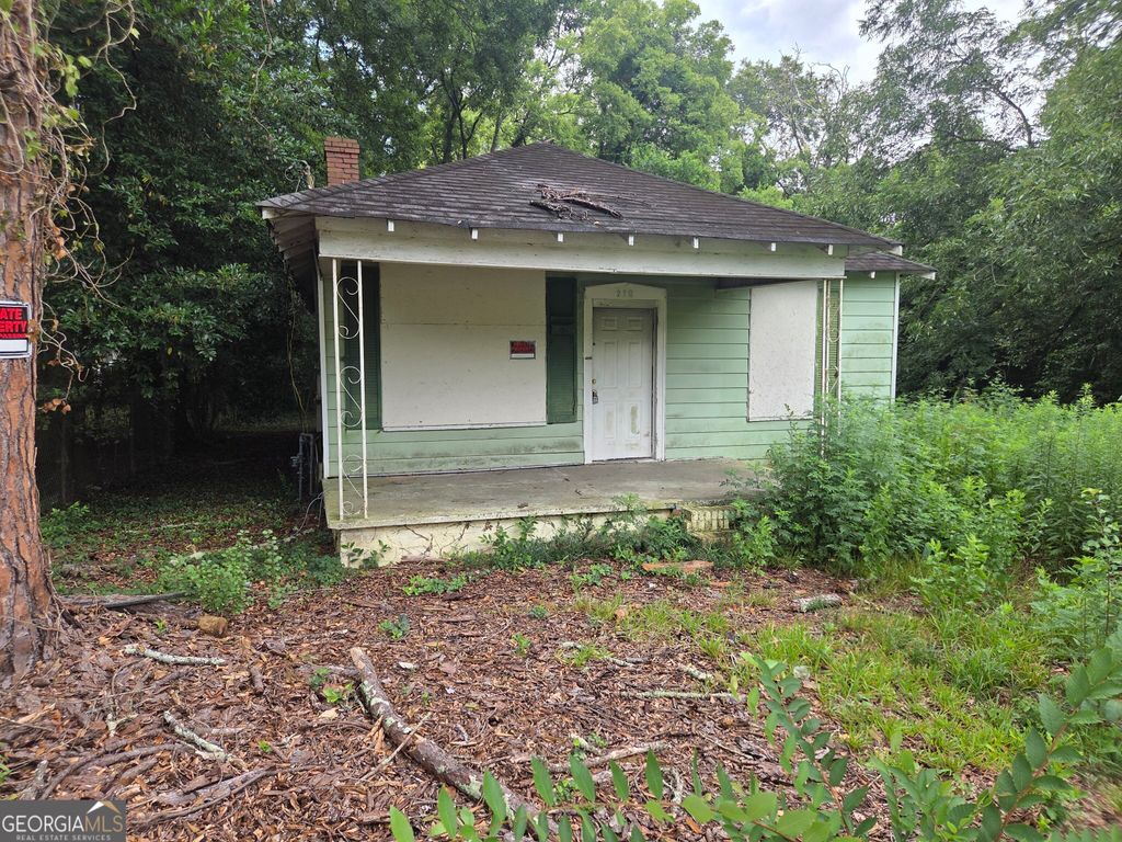 210 Moseley Avenue, Macon, GA 31204