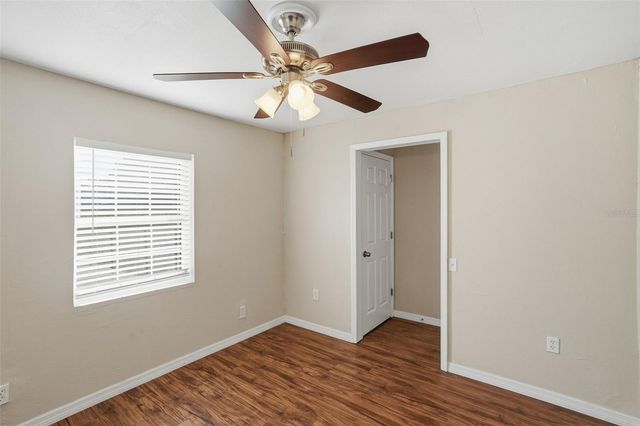 303 JOSEPHINE AVENUE, Fruitland Park, FL 34731