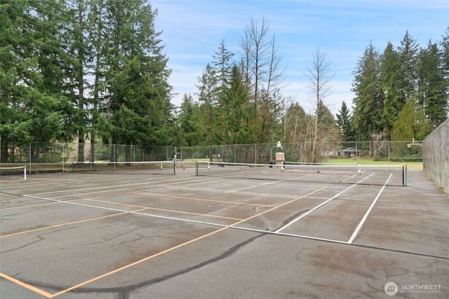 370 N Mount Jupiter Drive, Hoodsport, WA 98548