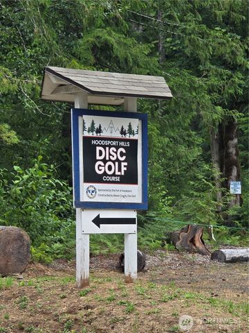 370 N Mount Jupiter Drive, Hoodsport, WA 98548