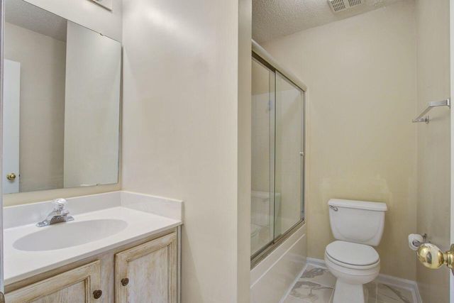 181 Two Pond Loop, Ladson, SC 29456