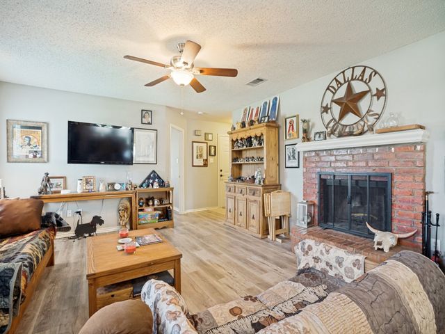 1036 Summit Drive, Justin, TX 76247