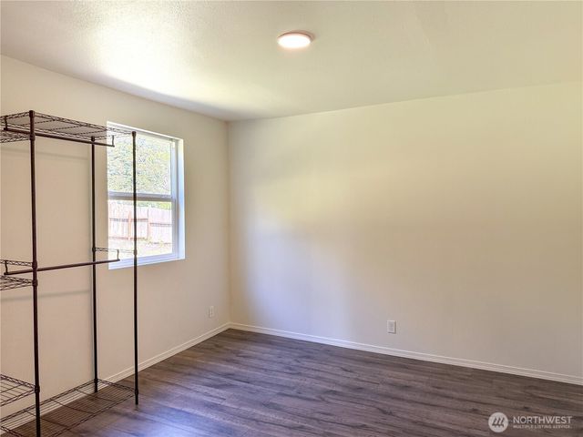 22024 Military Rd S, Seatac, WA 98198