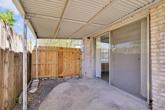 168 Barilla Pl Apt 102, San Antonio, TX 78209