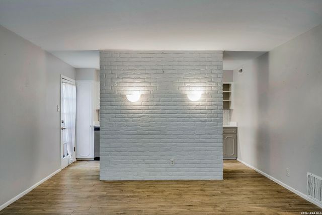 168 Barilla Pl Apt 102, San Antonio, TX 78209