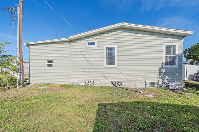 68 EDESSA DRIVE, Palmetto, FL 34221