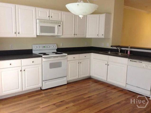 205 Woodstone Drive 18, Athens, GA 30606