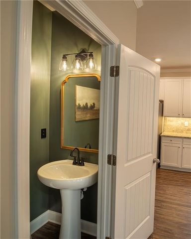 36 Thunder Hawk Lane NE, Rydal, GA 30171