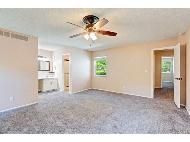 2826 S Wheeling Way, Aurora, CO 80014