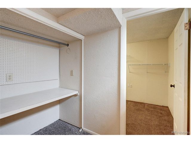 2826 S Wheeling Way, Aurora, CO 80014
