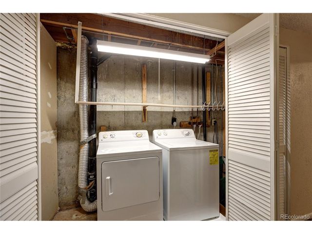 2826 S Wheeling Way, Aurora, CO 80014