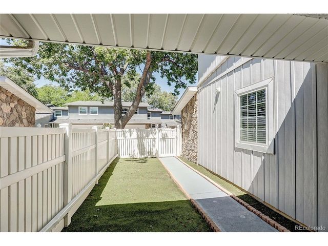 2826 S Wheeling Way, Aurora, CO 80014