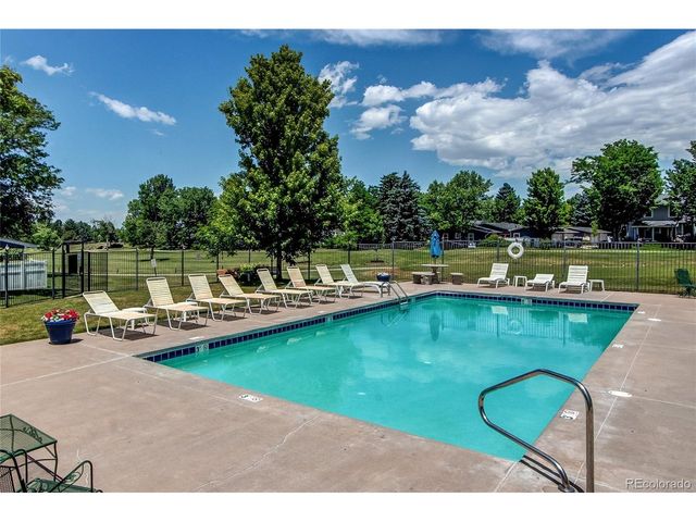 2826 S Wheeling Way, Aurora, CO 80014