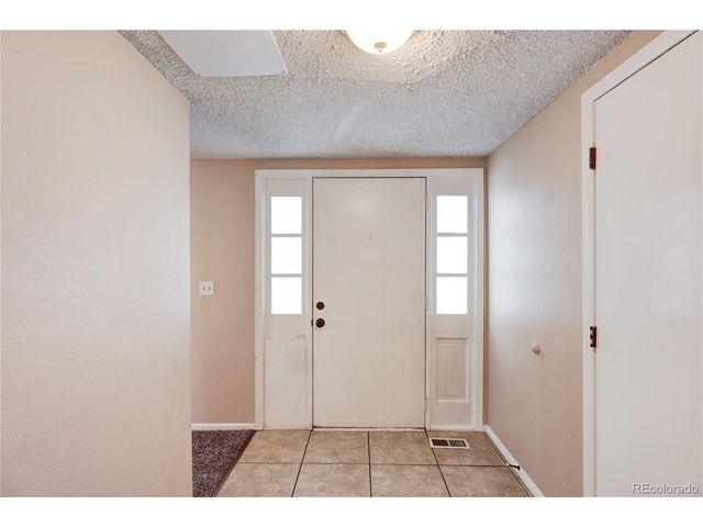 2826 S Wheeling Way, Aurora, CO 80014