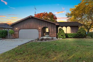 2204 85TH STREET, Kenosha, WI 53143