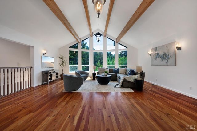 750 wagnon Rd, Sebastopol, CA 95472