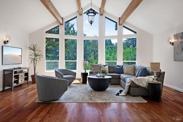 750 wagnon Rd, Sebastopol, CA 95472