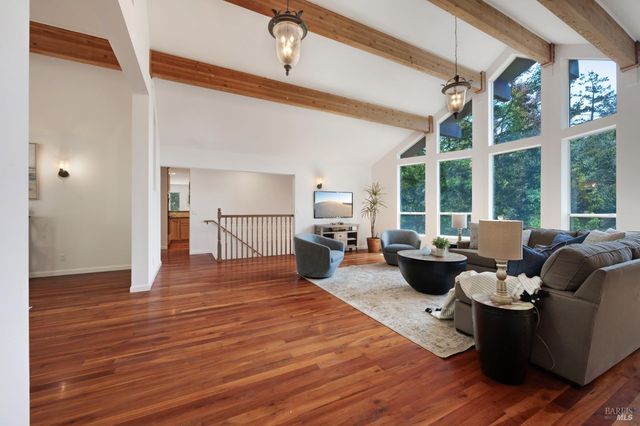 750 wagnon Rd, Sebastopol, CA 95472