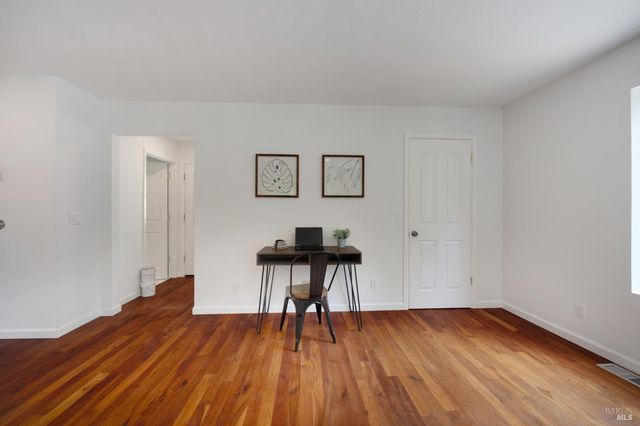 750 wagnon Rd, Sebastopol, CA 95472