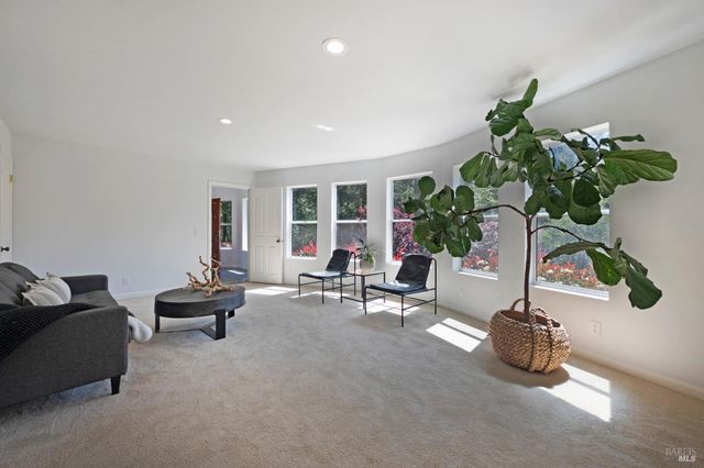 750 wagnon Rd, Sebastopol, CA 95472