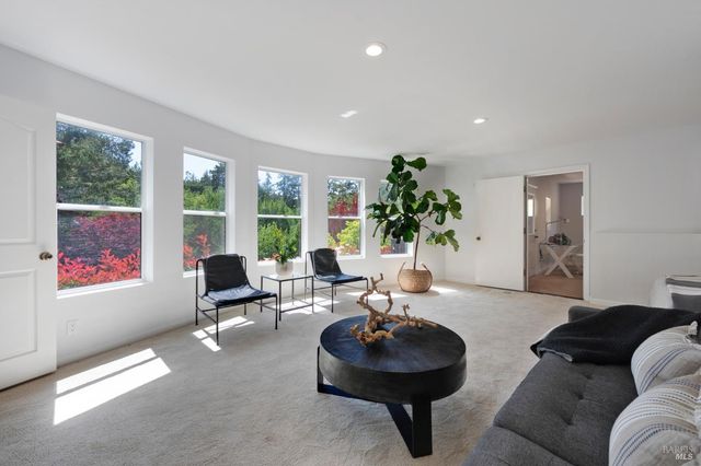 750 wagnon Rd, Sebastopol, CA 95472