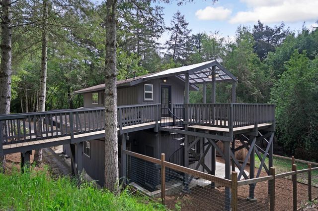 750 wagnon Rd, Sebastopol, CA 95472