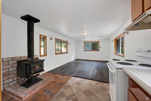 750 wagnon Rd, Sebastopol, CA 95472