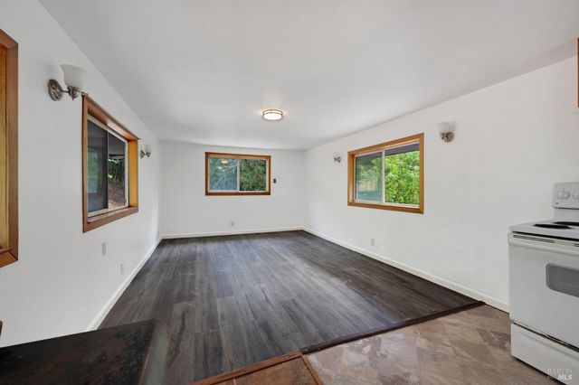 750 wagnon Rd, Sebastopol, CA 95472