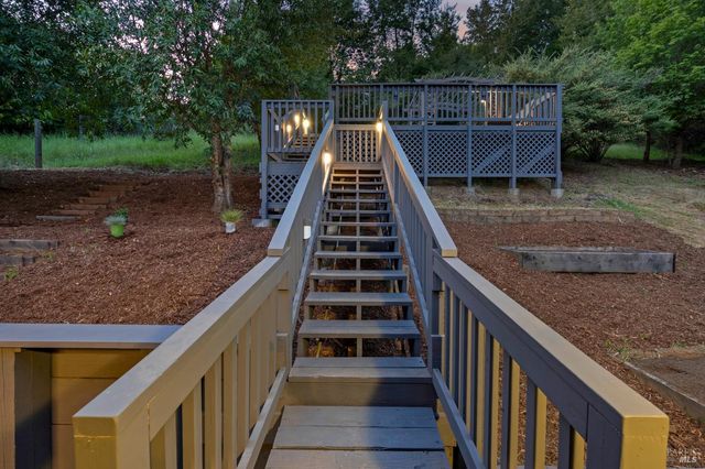 750 wagnon Rd, Sebastopol, CA 95472