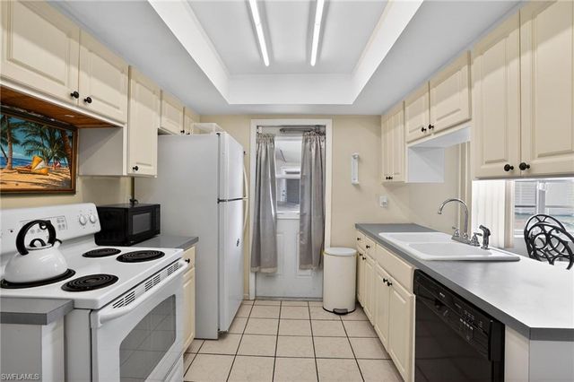 2312 Orange ST, Lehigh Acres, FL 33936